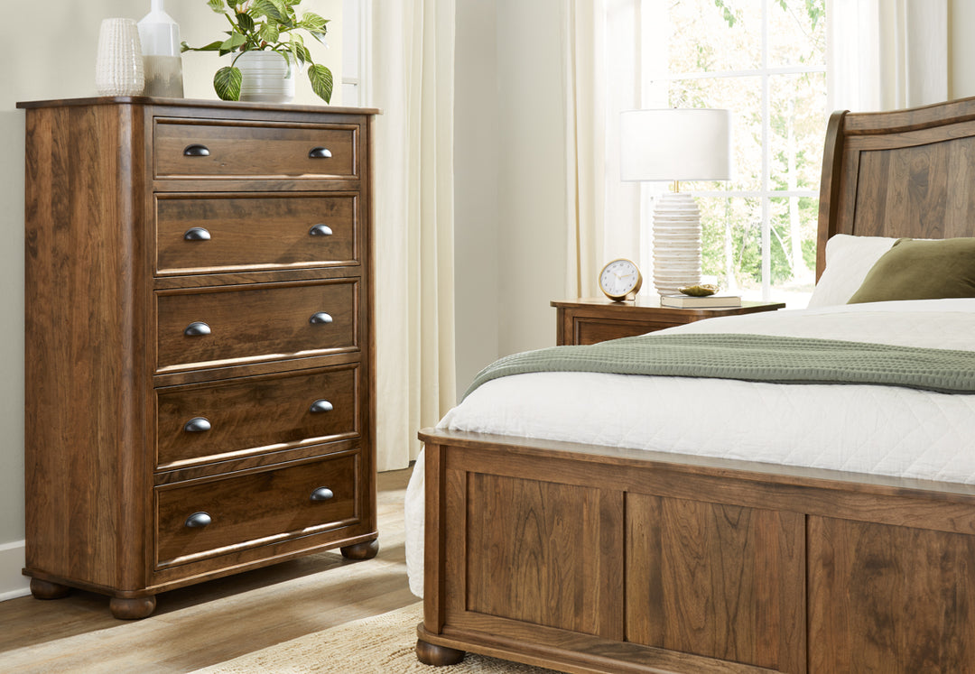 Mavin Amish Custom Furniture Kingsport Chest