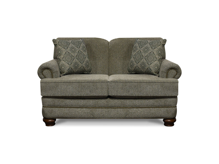 5Q06N Reed Loveseat with Nails