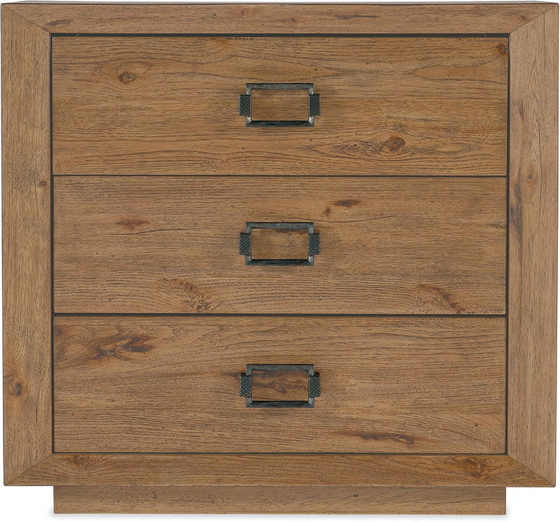 Hooker Furniture Big Sky Three Drawer Nightstand 6700-90015-80