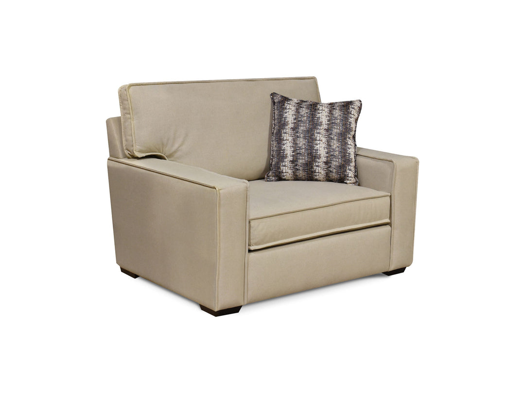8L00-04 Lyndon Chair
