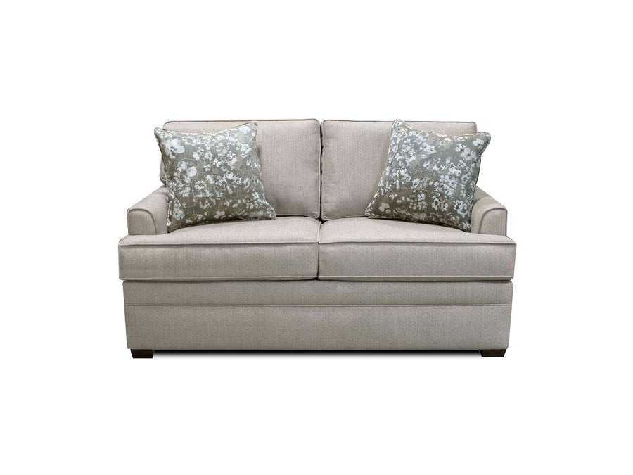 9R06 Hallie Loveseat