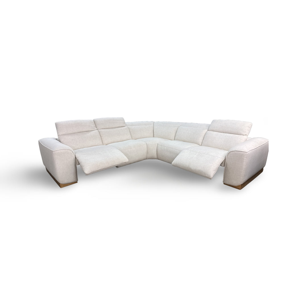 The Dillon 5pc Power Reclining Sectional in Charlotte Snow Fabric