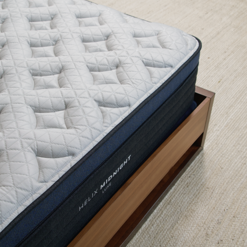Helix Luxe Midnight Mattress
